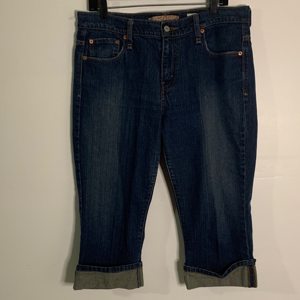 Levi's Dark Blue Cropped Jeans